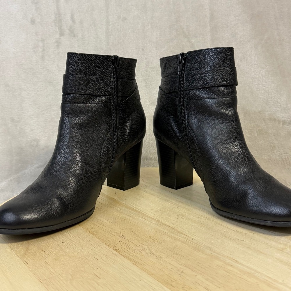 Cole Haan Signature Grand.OS Pebbled Leather Buckle Ankle Boots W02756 8.5B - Picture 8 of 16